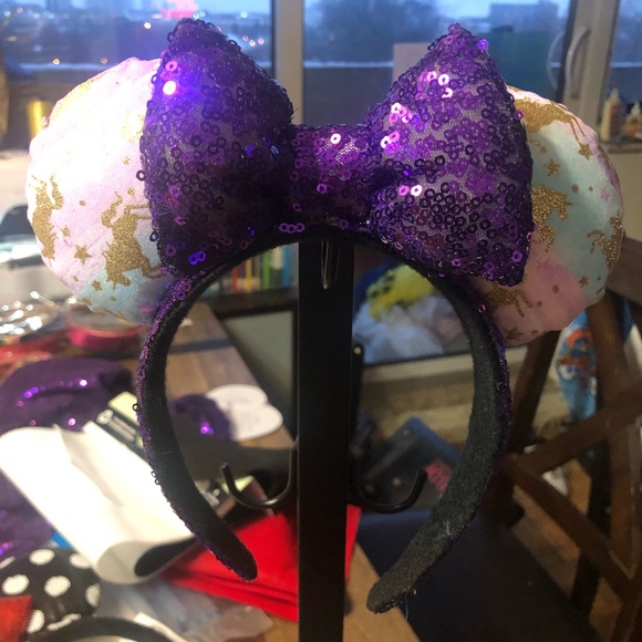 Custom made Minnie ears and face masks - Picture 2 of 3
